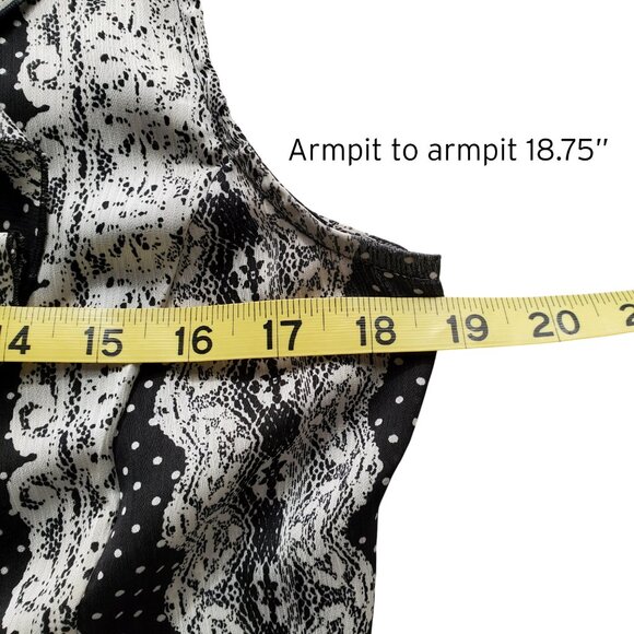 Tahari ASL Ruffle Button up Sleeveless Blouse Great for Under a Business Suit S - Picture 9 of 11